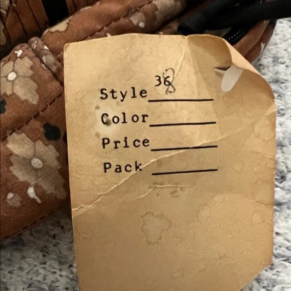 Vintage quilted travel bag from the Dolly Madison - Picture 3 of 7